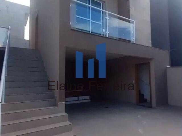#28 - Casa para Venda em Cajamar - SP - 1